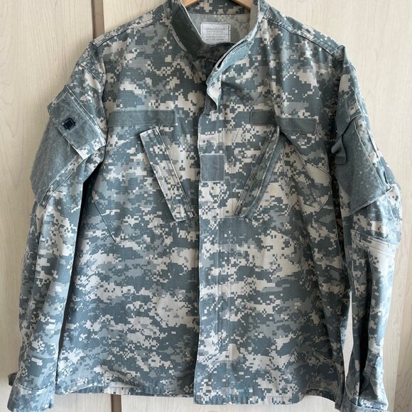 US Army ACU Digital Camo Uniform Military Combat Coat Size Medium Reg Jacket Zip - Picture 1 of 7